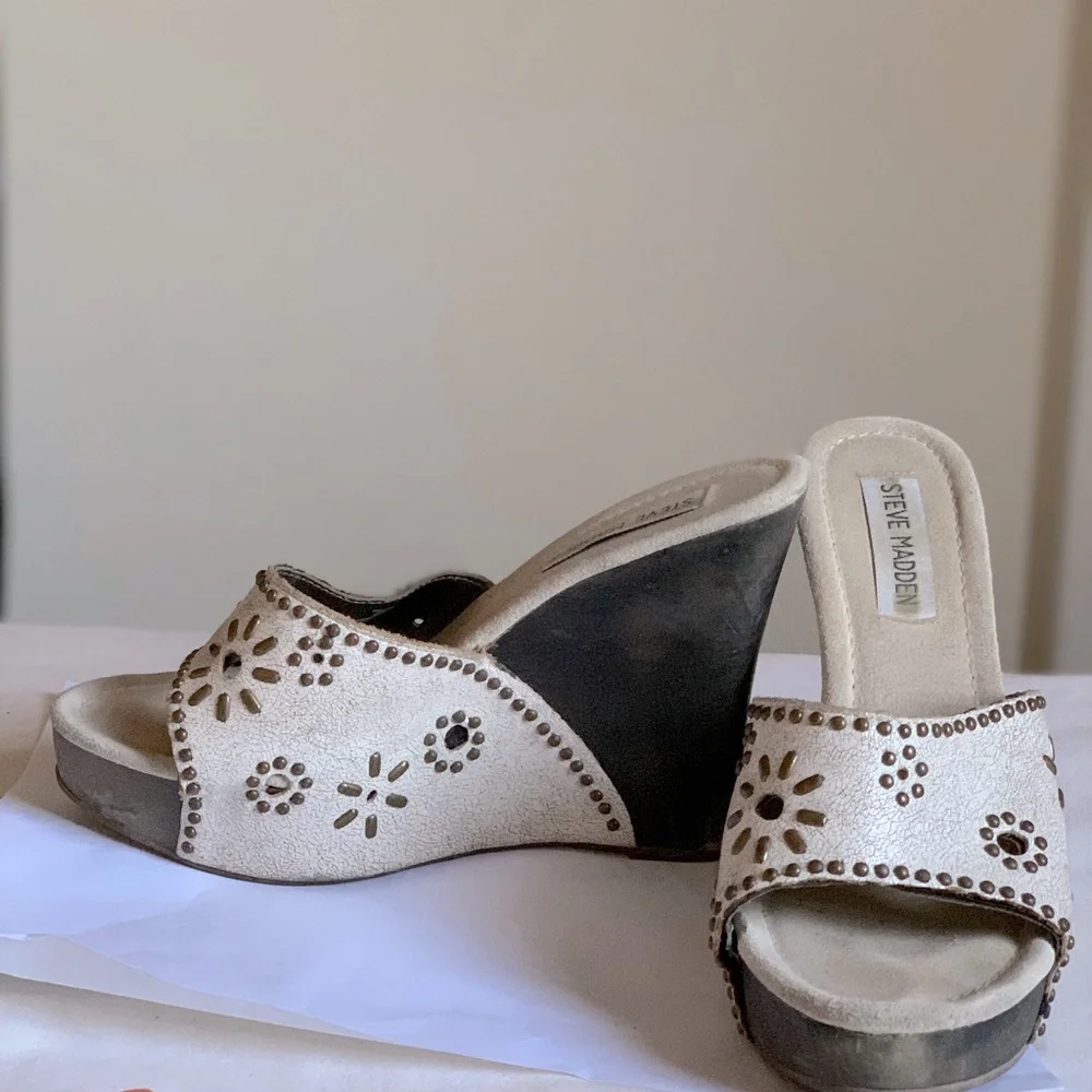 Steve Madden Wedges - Picture 1 of 6
